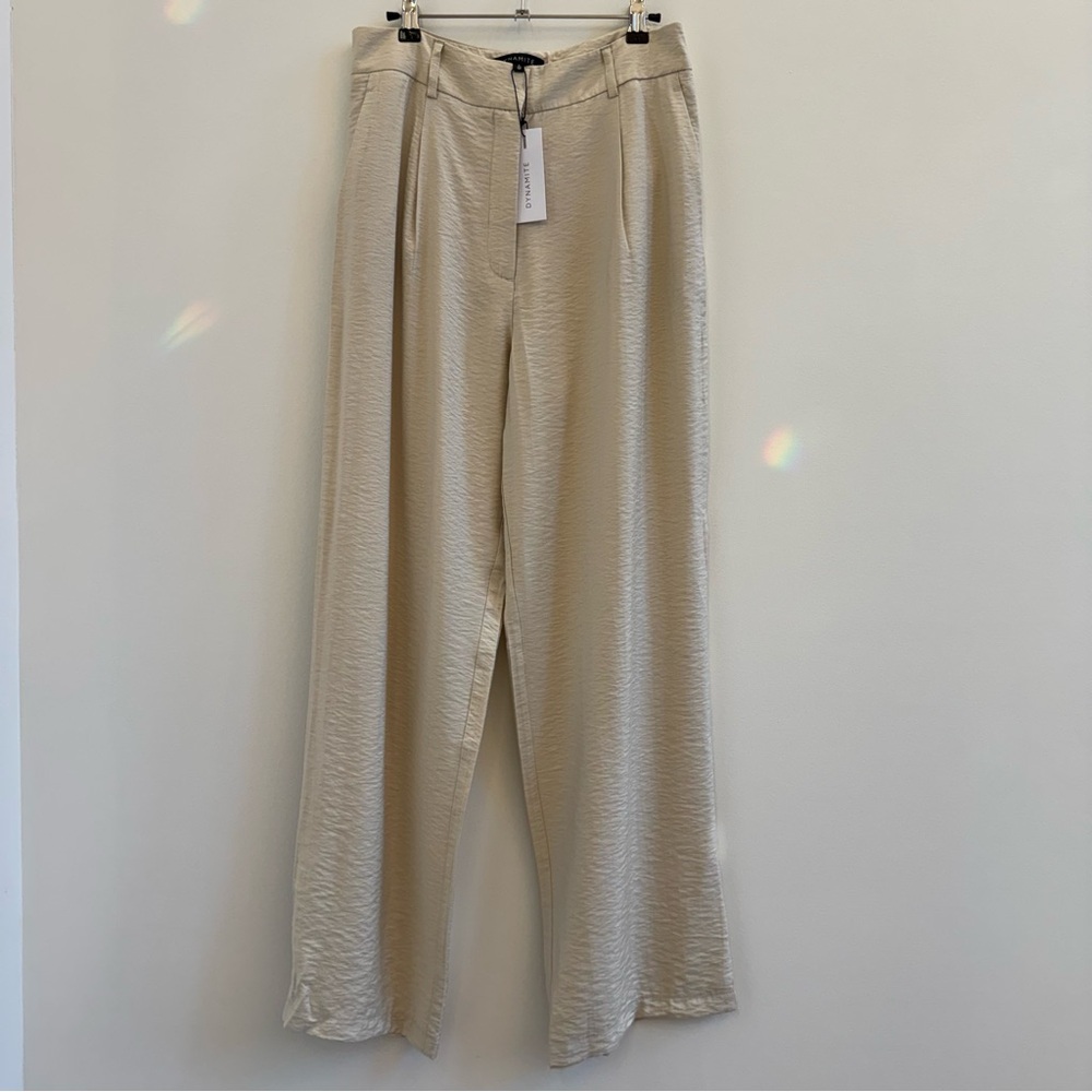 Dynamite Cream Wide-Leg Pants